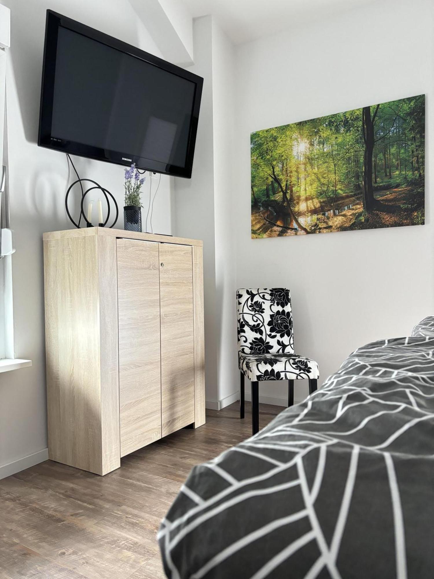 Ferienwohnung Ankerplatz Емден Екстер'єр фото